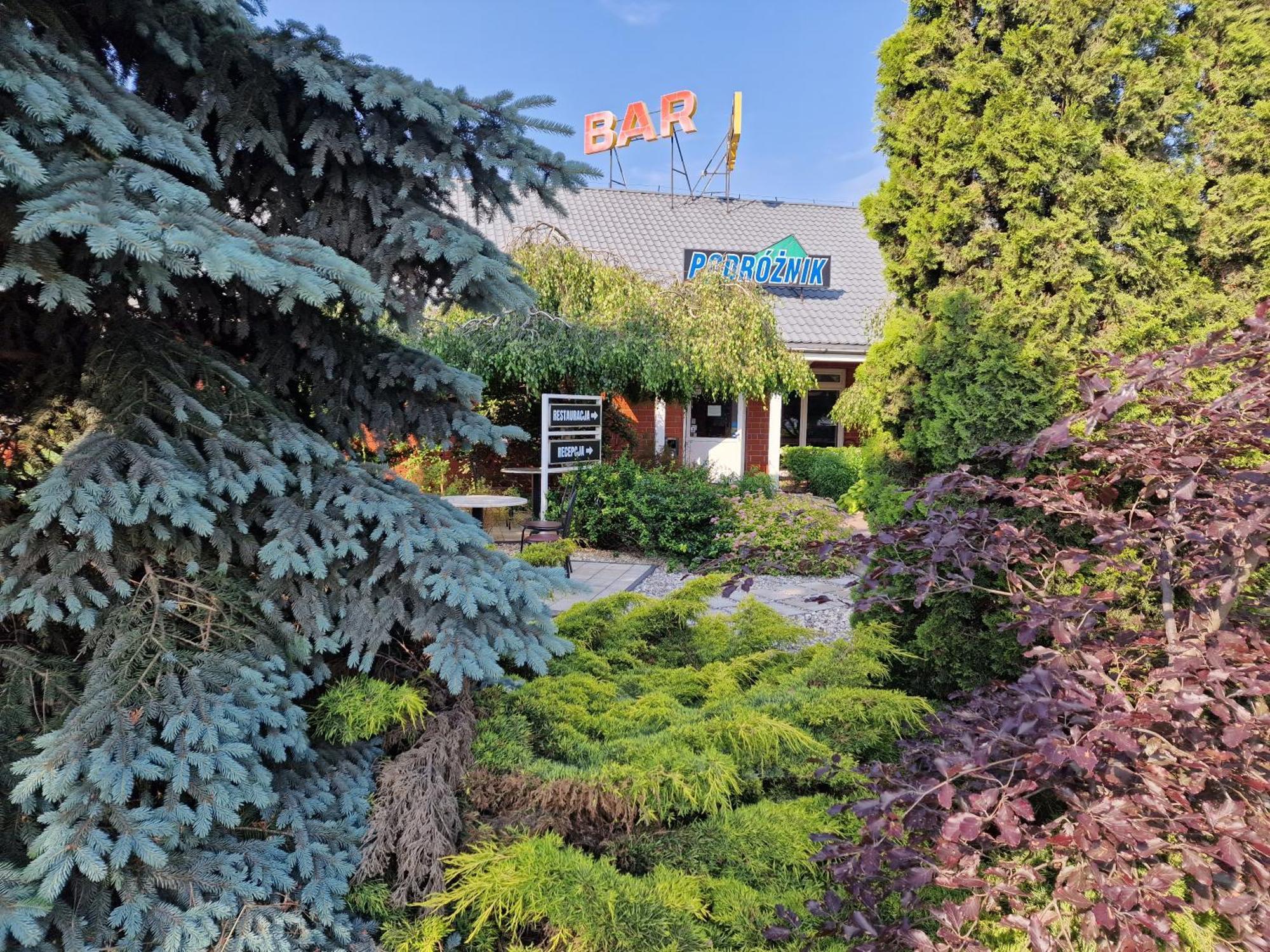 Hotel Podroznik Koszuty Exterior foto